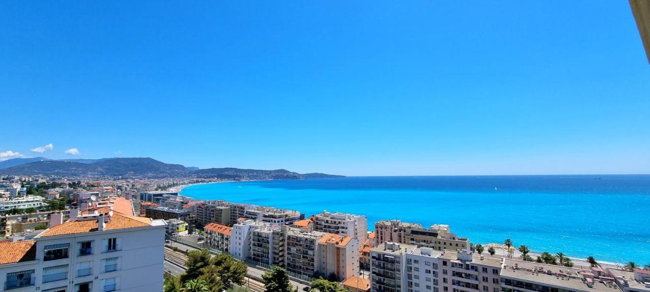 Sea View Apartment Ницца Экстерьер фото